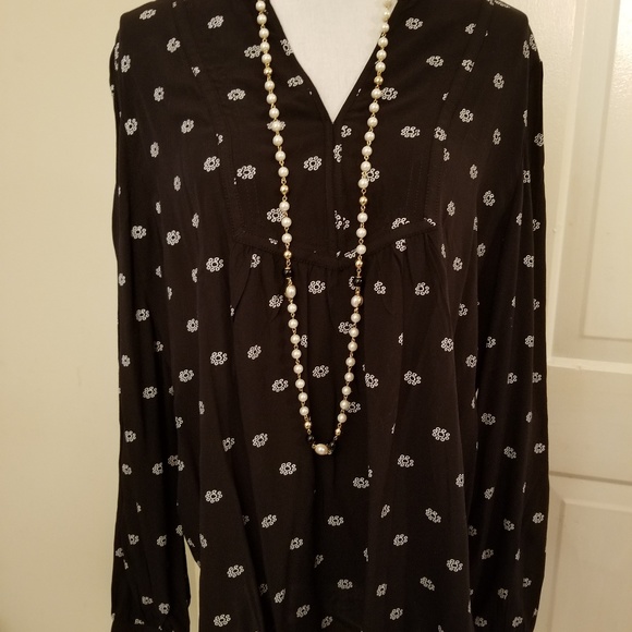 LOFT Tops - LOFT | Women's High-Low Tunic Top | Black